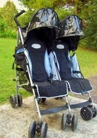 best-double-stroller-for-travel-and-folding-in-the-trunk-of-a-car-maclaren-or-combi.jpg
