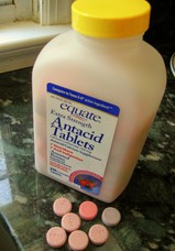 weird-pregnancy-symptoms-best-way-to-treat-heartburn-when-pregnant.jpg