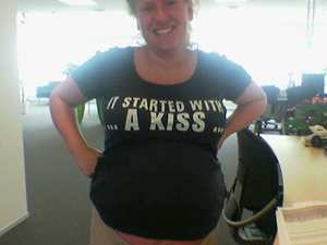 it-started-with-a-kiss-tshirt-by-emme-dk.jpg