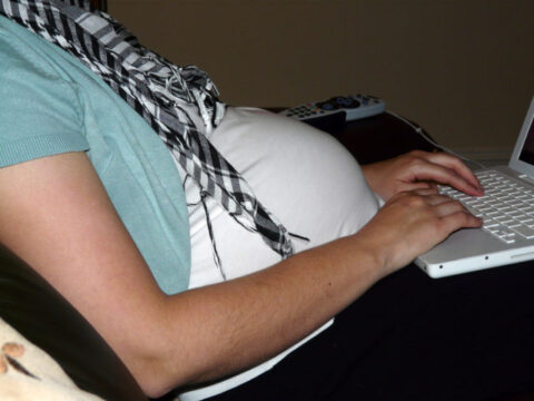 pregnancy-online-by-Deborah-Main