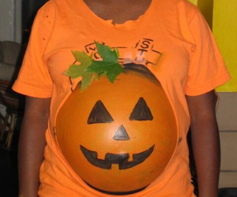 Top DIY & Storebought Halloween Costumes For A Pregnant Woman