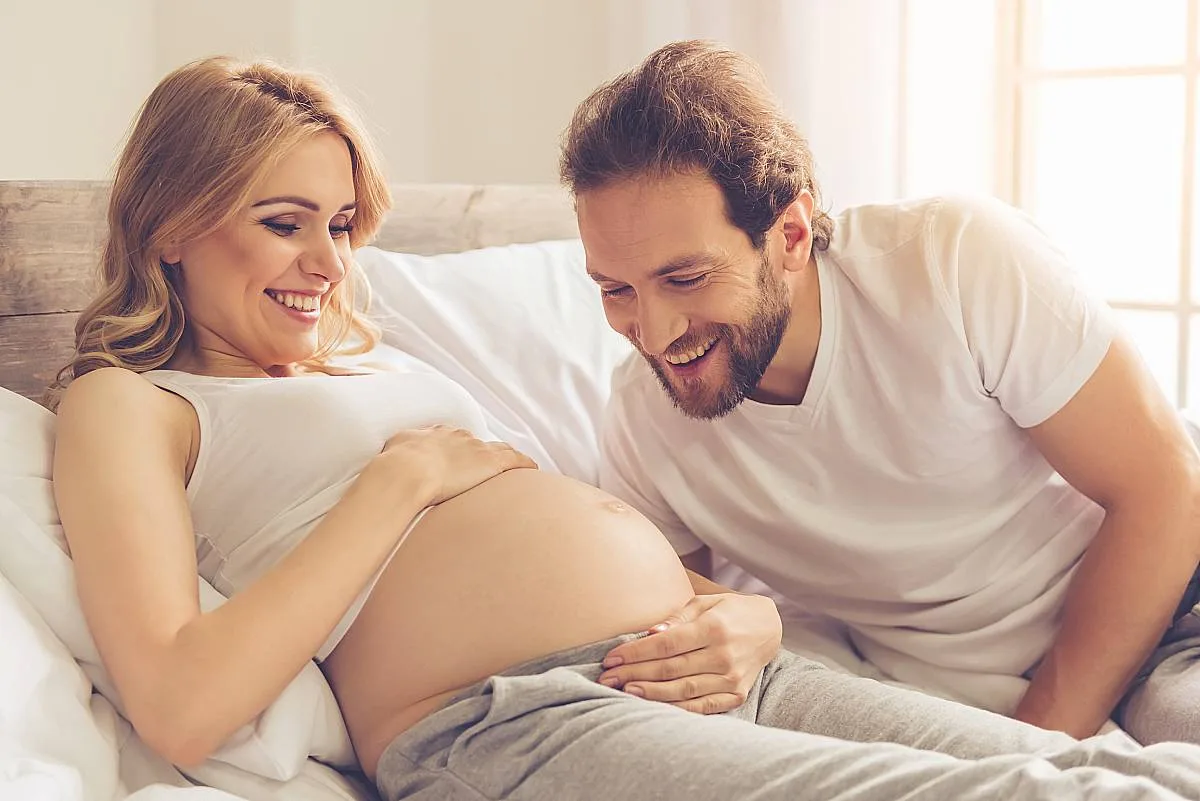 Learn how to tell what your baby's position in the womb is right now... by yourself. 