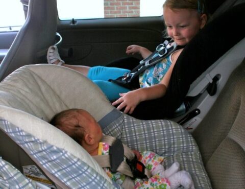 oddler and newborn car seat tips